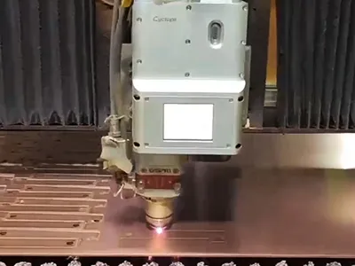 Fiber Laser Cutting Head for Reflective Metal Cutting