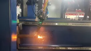 LCF15A Fiber Laser Bevel Cutting Head for 7mm Carbon Steel Cutting