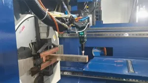 LCF15A1 3.6kW Nitrogen Laser Cutting Head for 4mm Stainless Steel Cutting (5m/min)