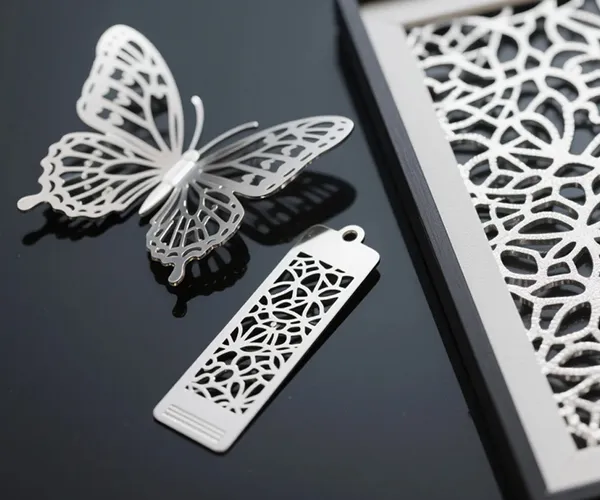 Laser Cutting Heads for Arts & Crafts